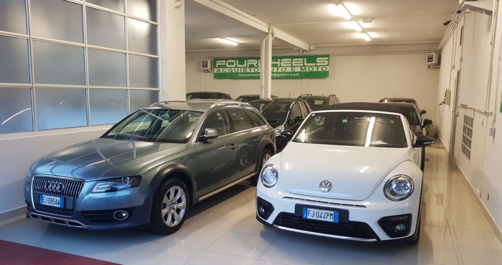 fourwheels-seregno-vetrina-2-1